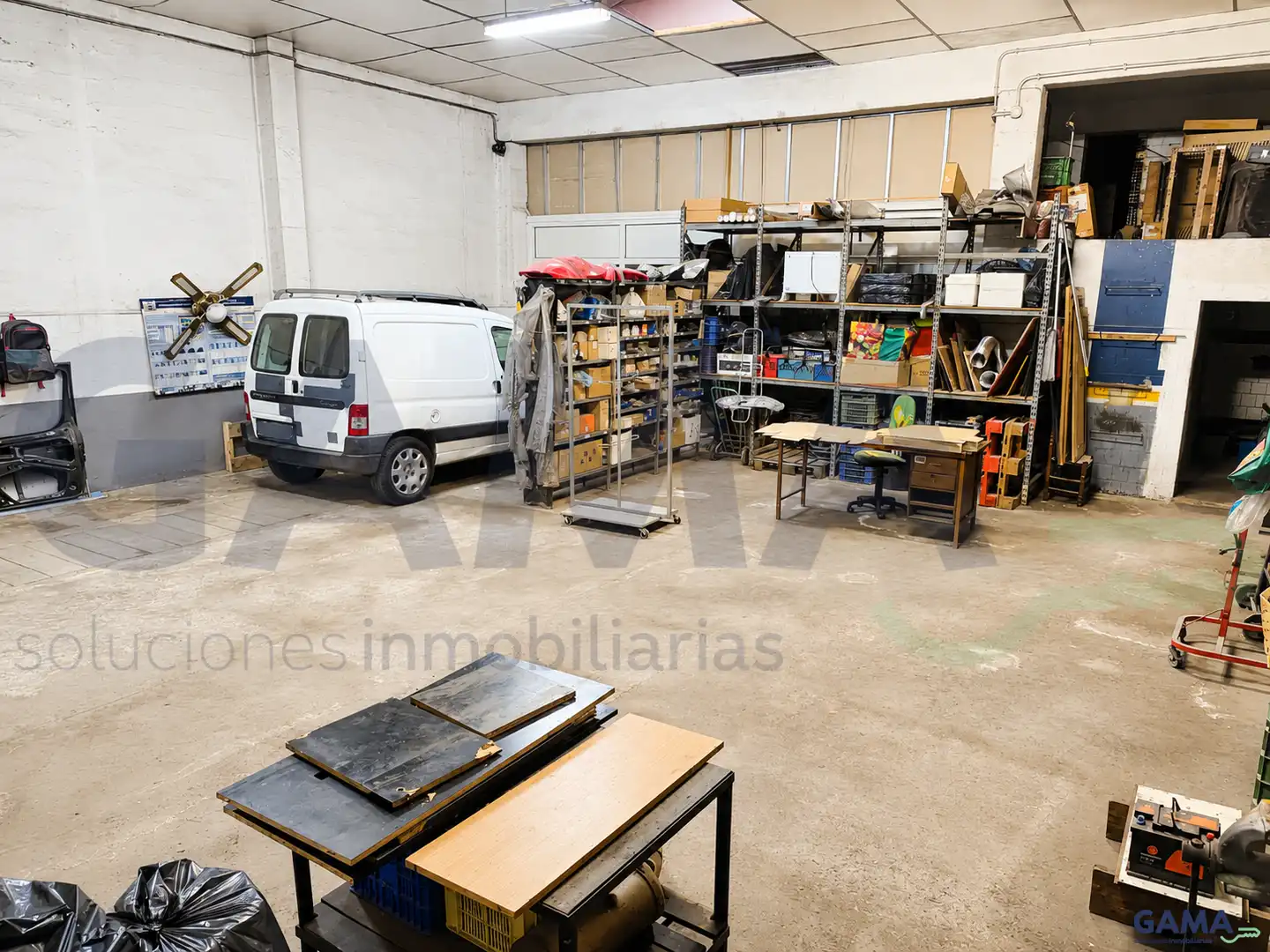 Industrial buildings for sale in Carcaixent