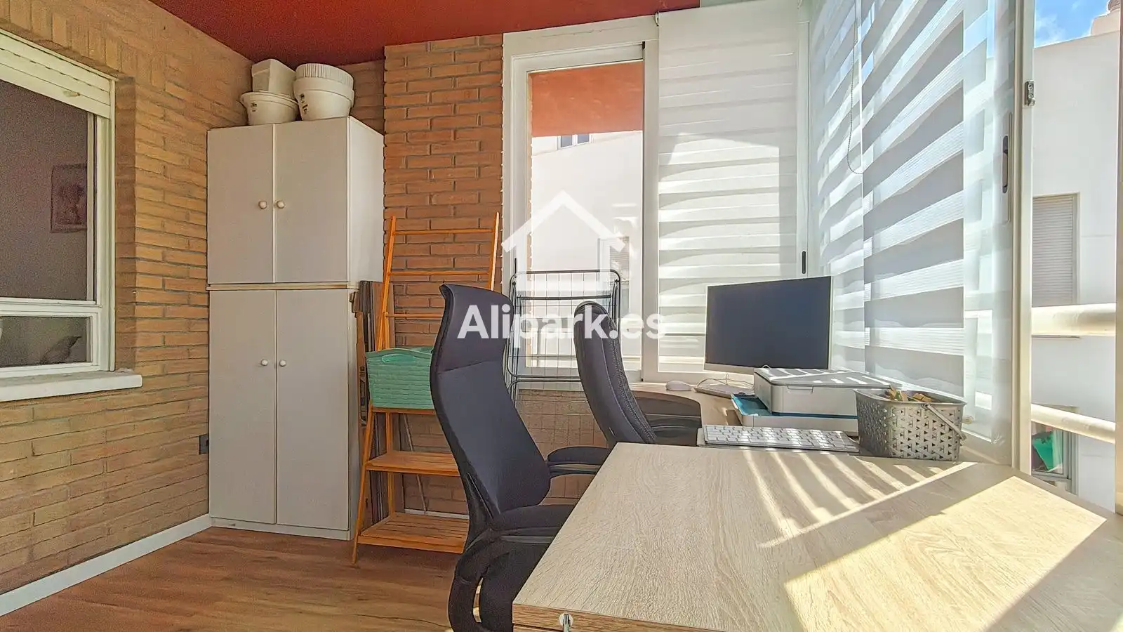 Wohnung zum Verkauf in El Campello mit Terrasse, Schwimmbad und Gemeinschaftspool