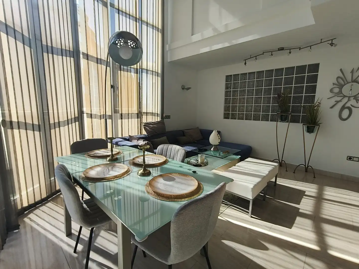 Comedor de Ático en venta en Gandia con Aire acondicionado, Terraza y Amueblado