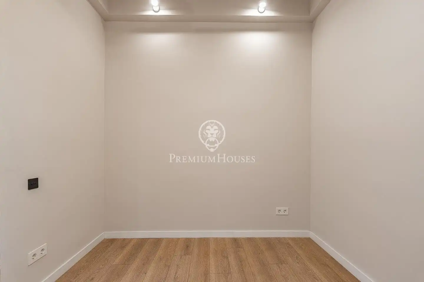 Appartamento con terrazza in vendita a Carrer CONSELL DE CENT, imagen 18