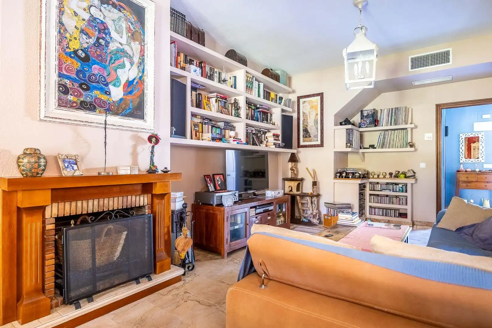 Sala de estar de Casa adosada en venta en Almensilla con Aire acondicionado, Calefacción y Jardín privado