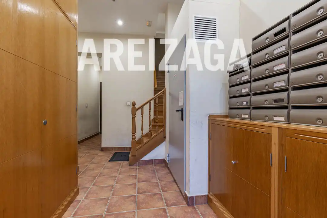 Piso en venta en Donostia - San Sebastián  con Calefacción y Balcón