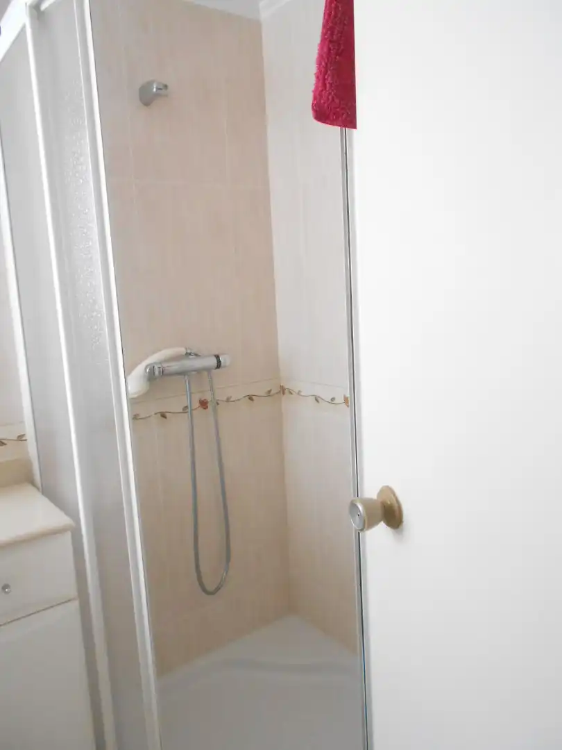 Baño de Piso de alquiler en  Logroño con Calefacción, Amueblado y Horno