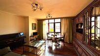 Living room of Flat for sale in Getxo   with Heating and Storage room