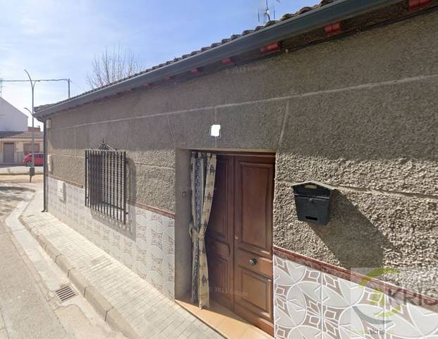 Casa-chalet en Venta en Alcázar en La Puebla de Almoradiel
