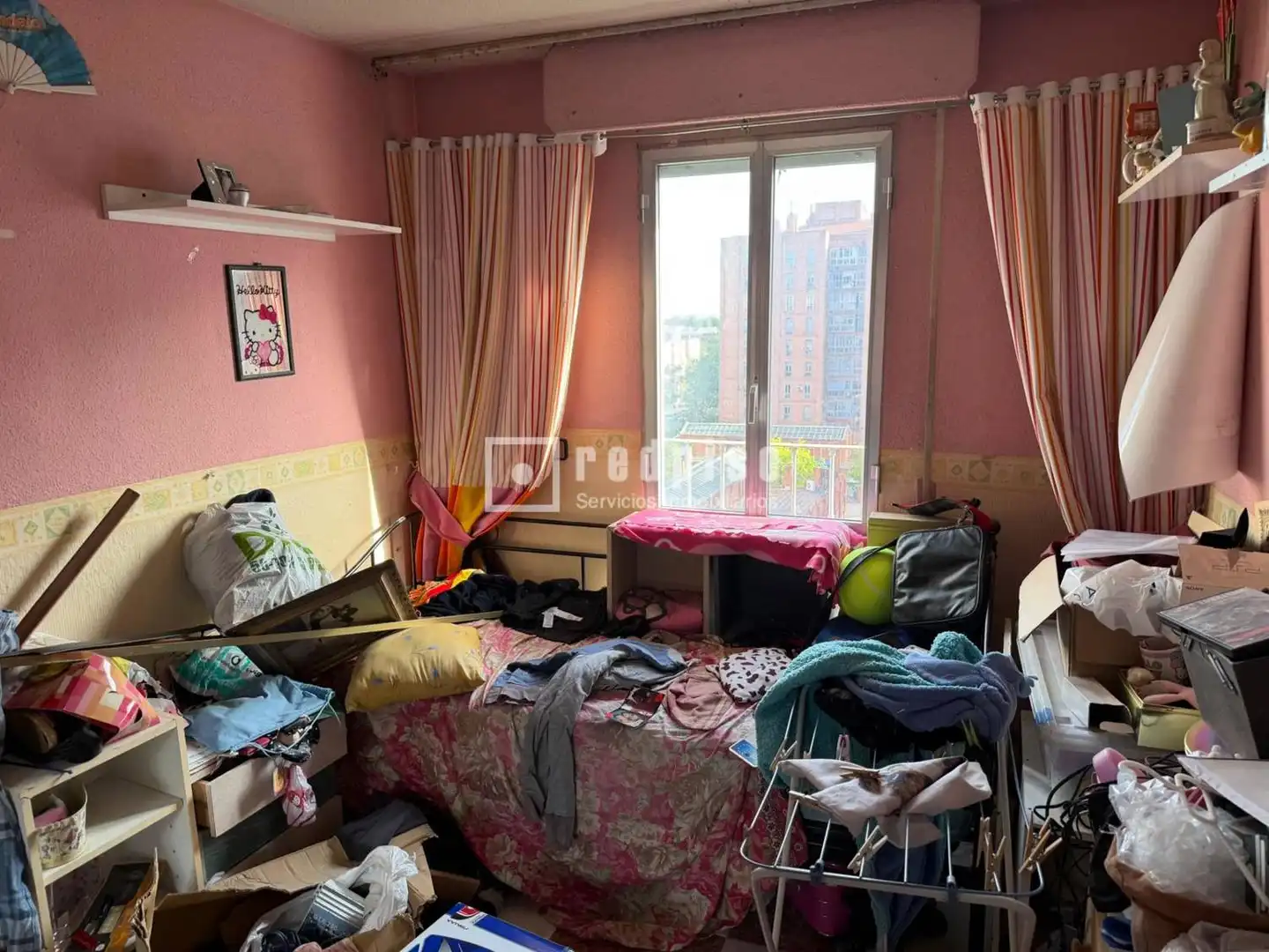 Habitación de Piso en venta en Madrid con Calefacción y Terraza