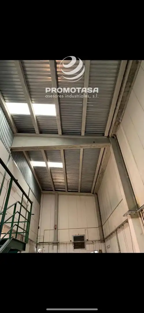 Nave industrial en venta en Herreros, imagen 4