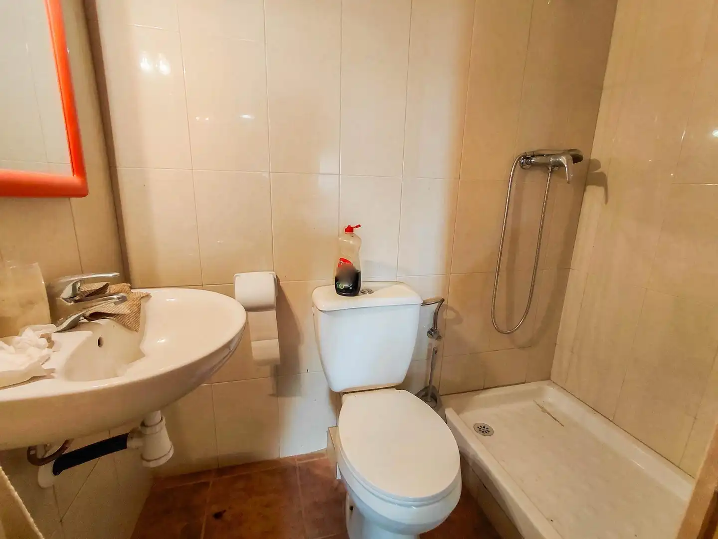 Badezimmer von Geschaftsraum zum Verkauf in Cubelles