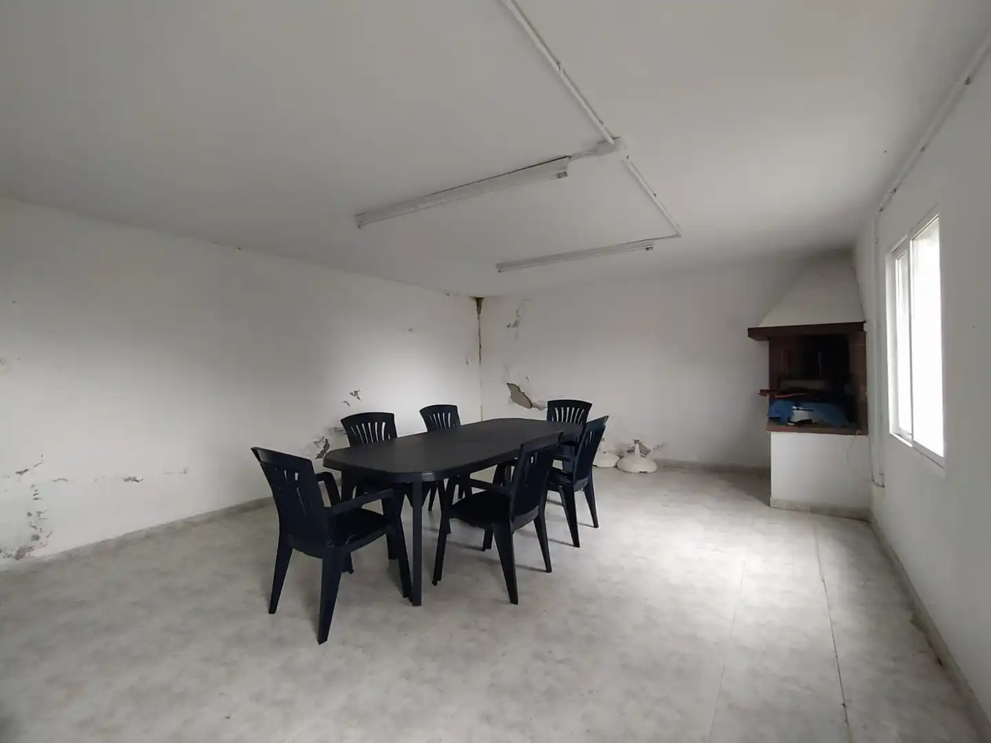 Garage for sale in Cariño  with Alarm