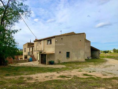 Vista exterior de Finca rústica en venda en Regencós amb Jardí privat i Traster