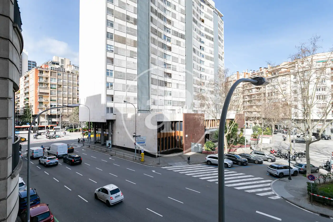 Vista exterior de Piso en venta en Barcelona con Aire acondicionado, Calefacción y Balcón