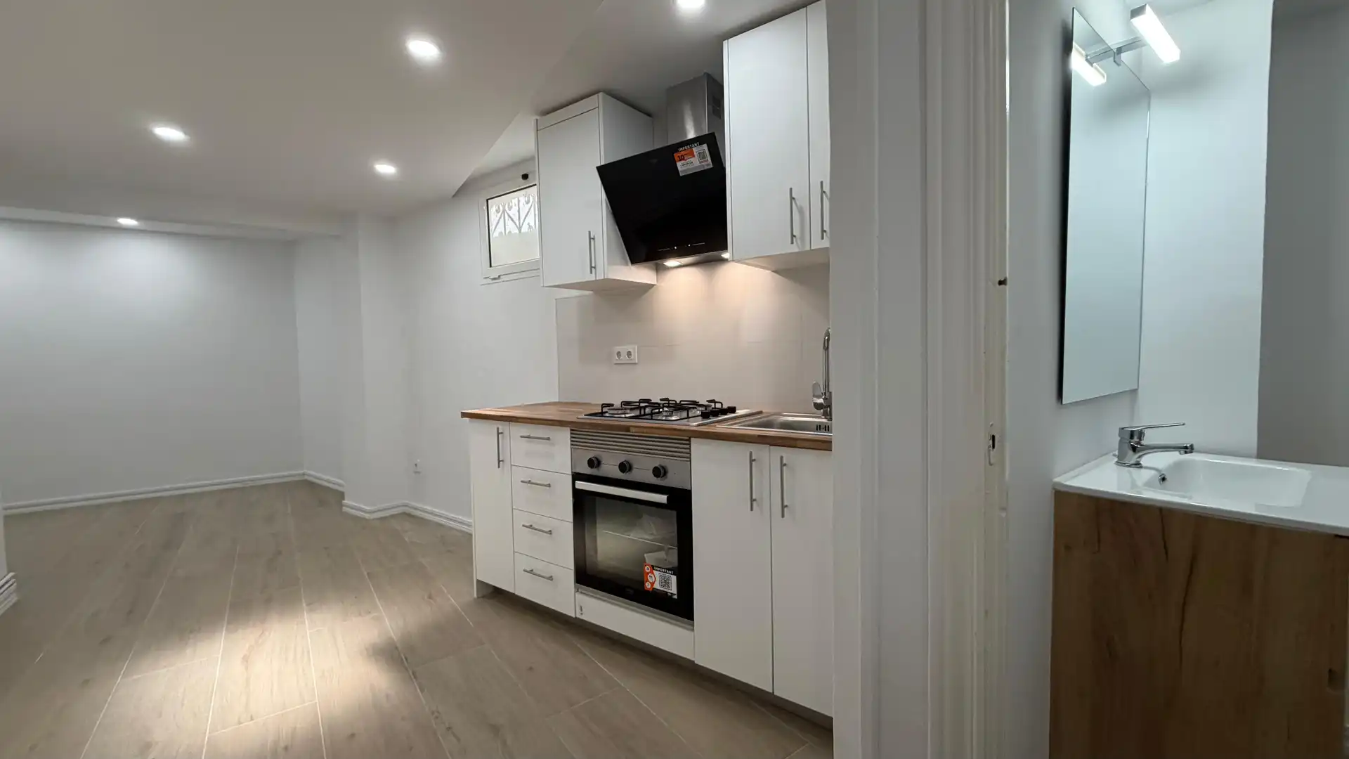 Cuina de Loft en venda en Barcelona amb Calefacció i Terrassa