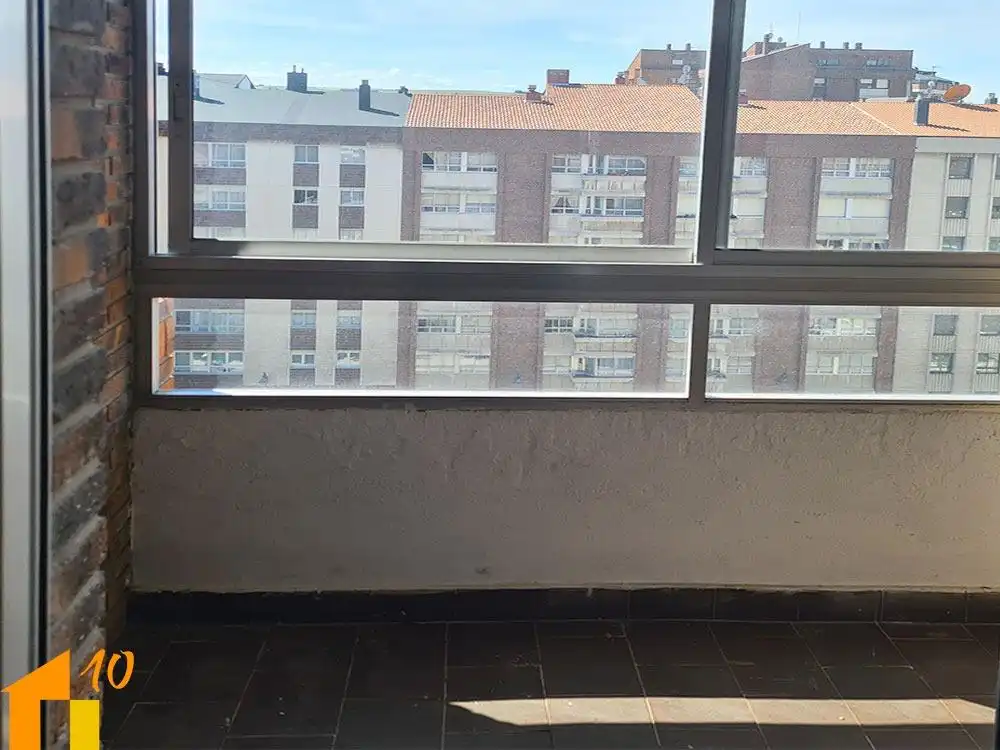 Terrassa de Pis de lloguer en Burgos amb Calefacció