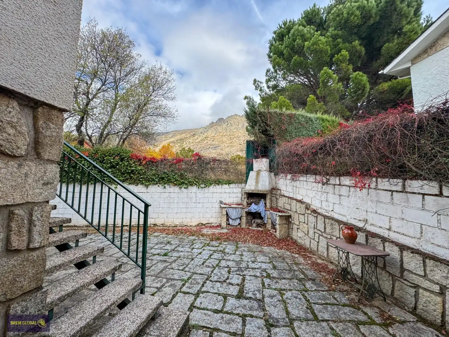 Jardí de Casa o xalet en venda en Bustarviejo amb Calefacció, Jardí privat i Traster