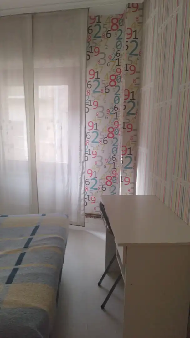 Dormitori de Apartament en venda en Nájera amb Calefacció, Parquet i Traster