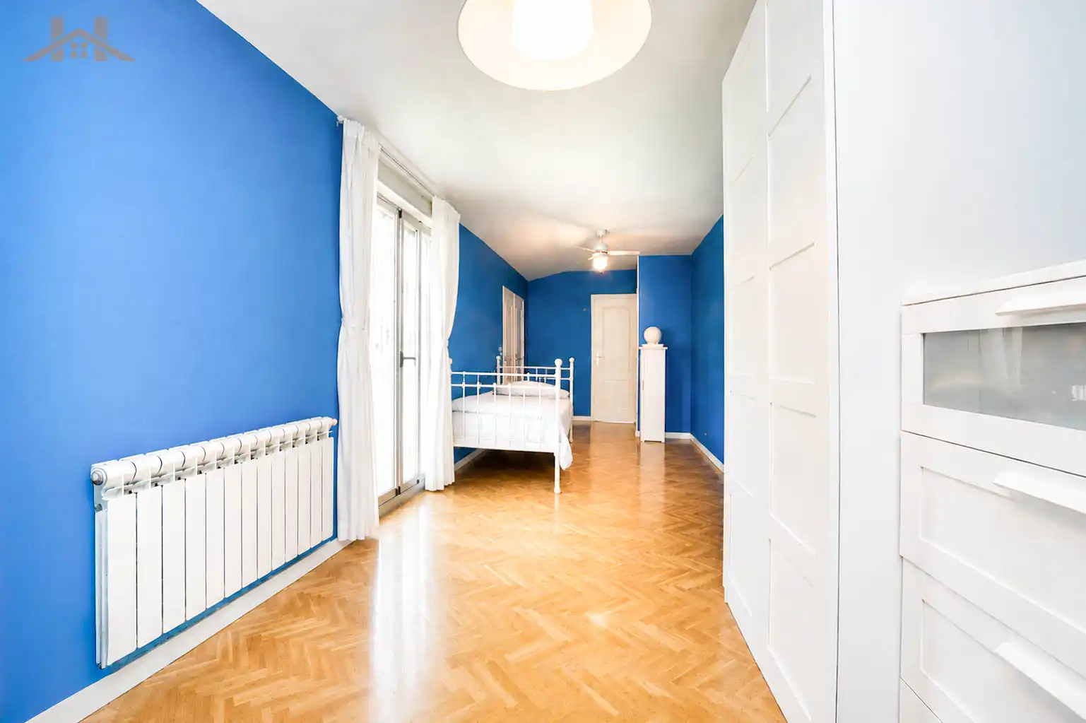 Bedroom of Duplexes for sale in Villanueva del Pardillo  with Air Conditioner, Heating and Parquet flooring