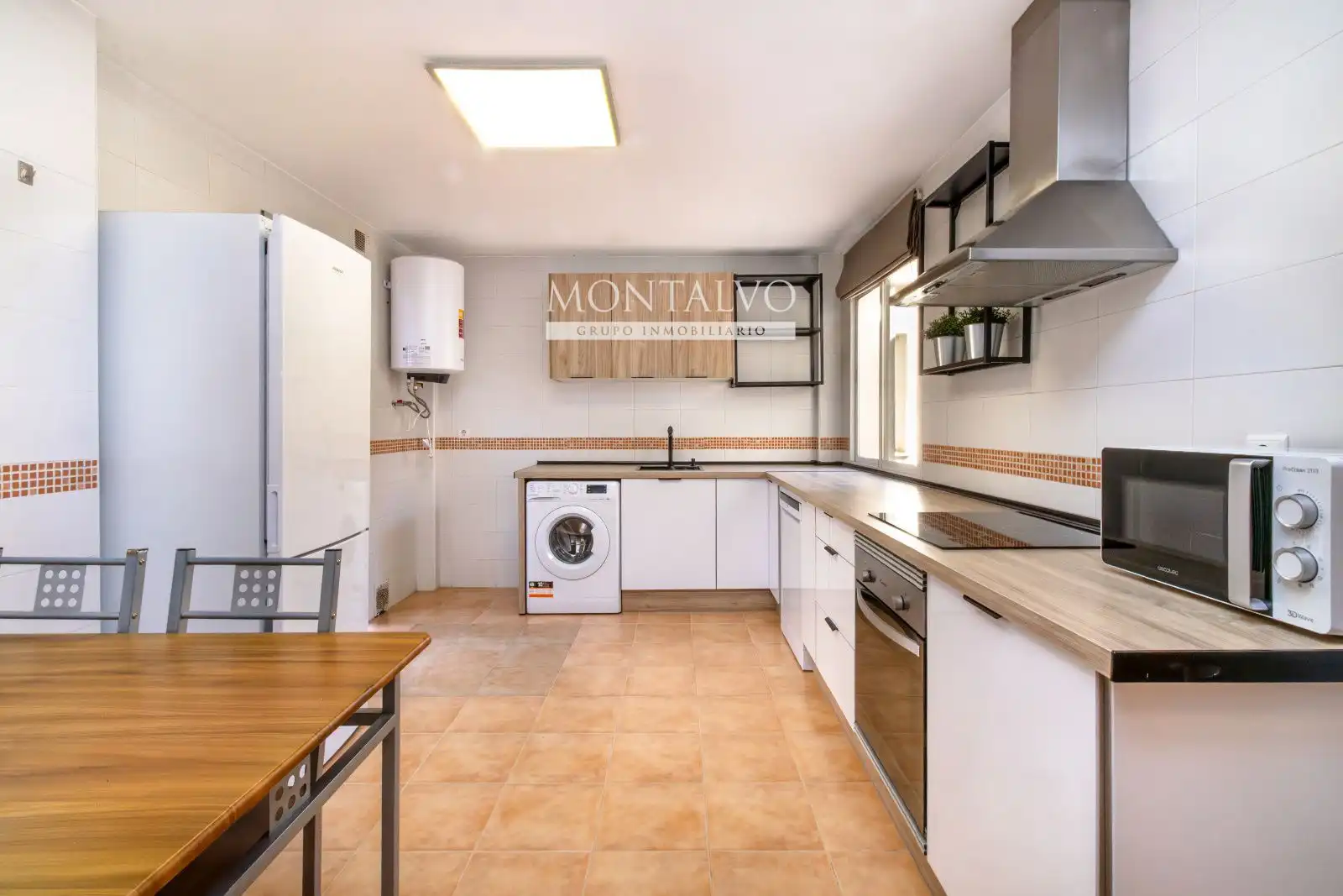 Cocina de Ático en venta en Atarfe con Aire acondicionado, Calefacción y Terraza