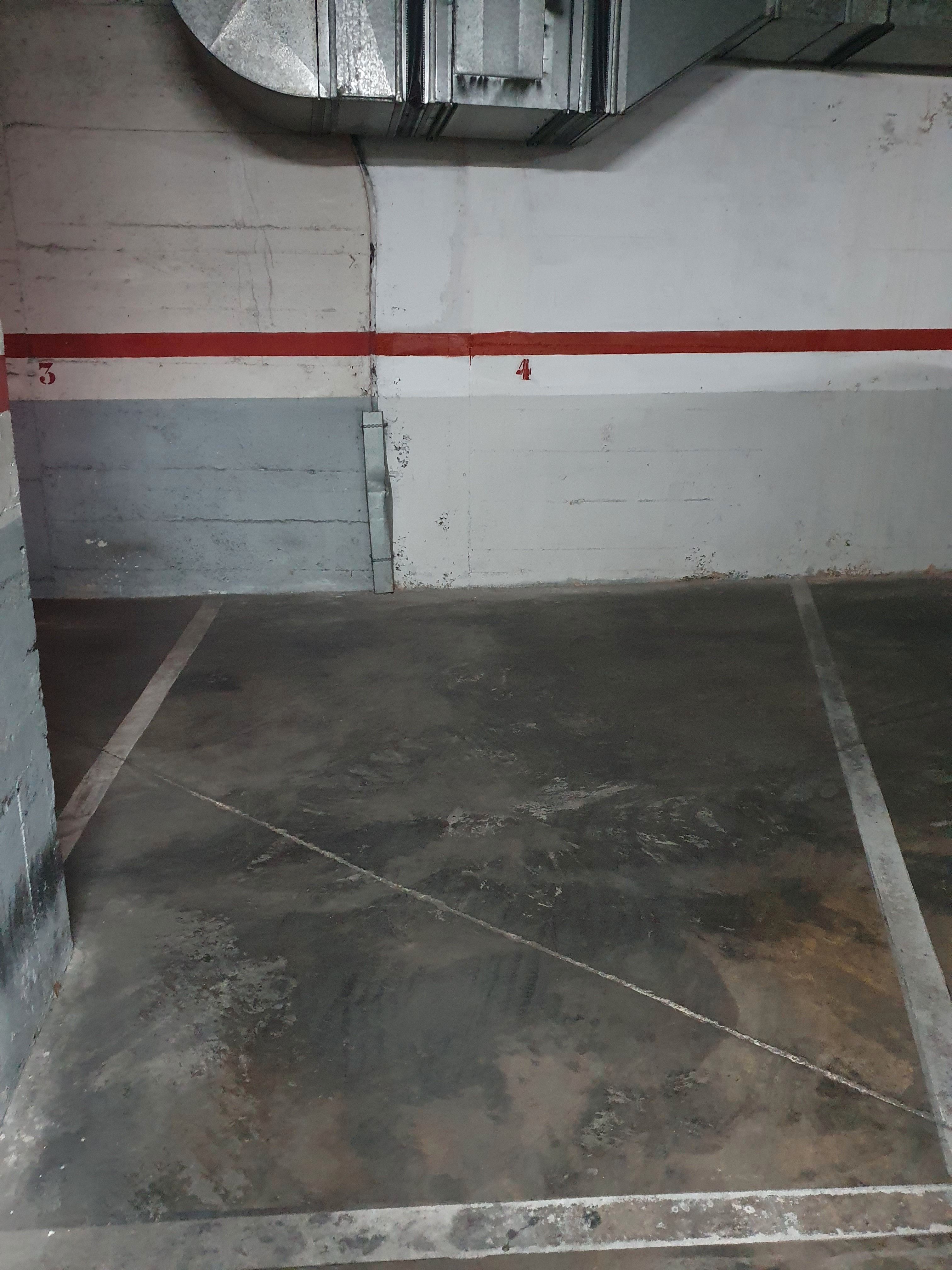 Garage for sale in L'Hospitalet de Llobregat