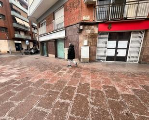 Vista exterior de Local en venda en Sant Joan Despí