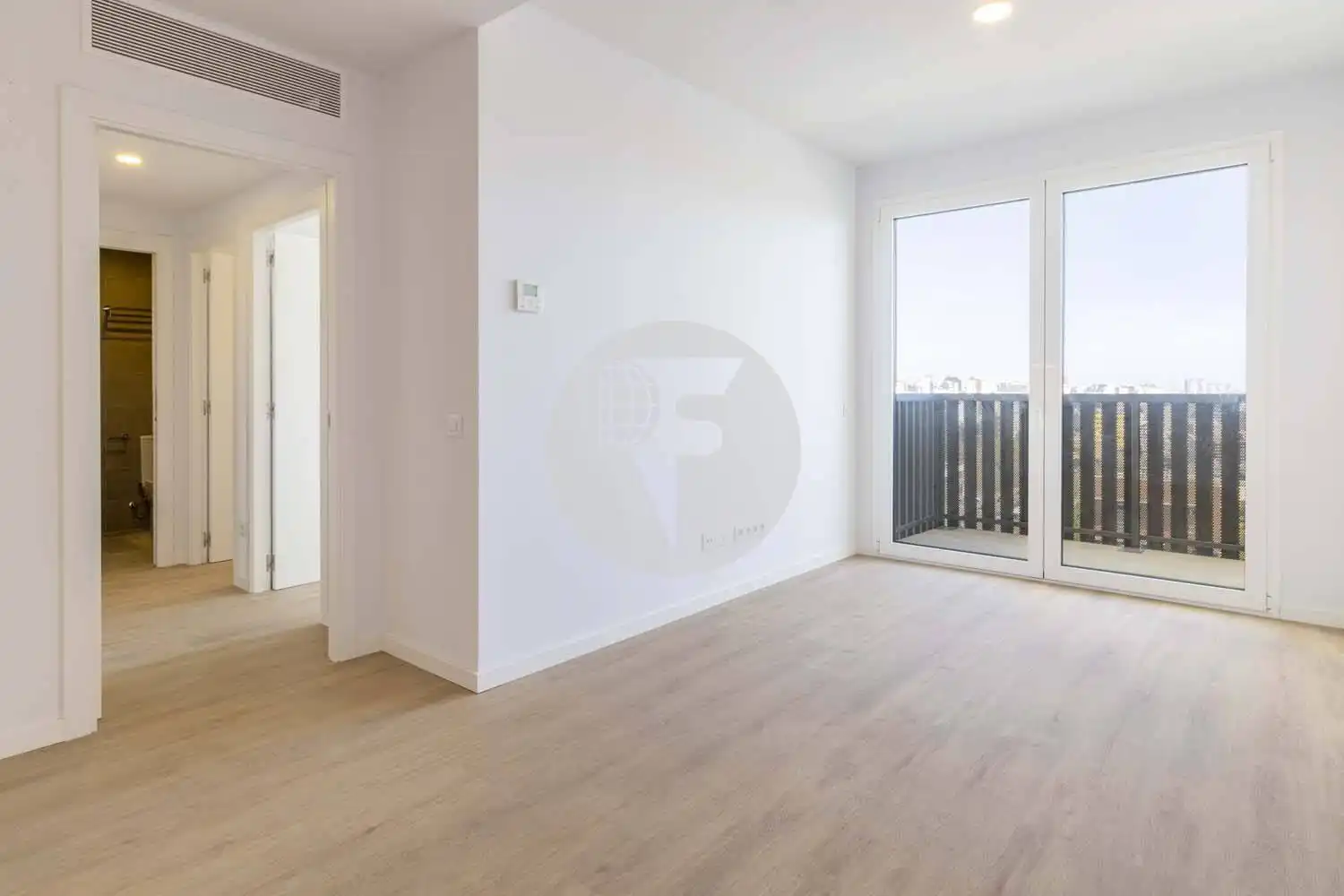 Habitación de Piso de alquiler en L'Hospitalet de Llobregat con Aire acondicionado, Calefacción y Terraza
