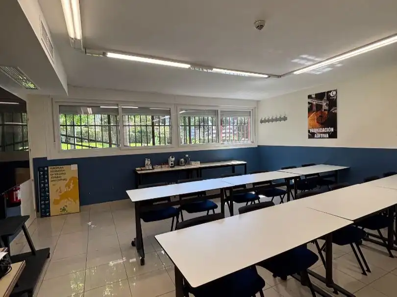 Büro zum Verkauf in Ciudad Lineal