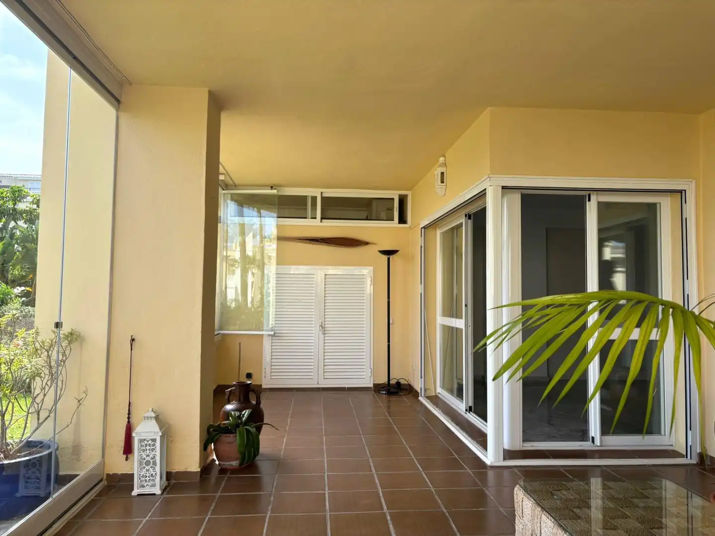 Apartamento de alquiler en Marbella con Aire acondicionado, Terraza y Piscina comunitaria