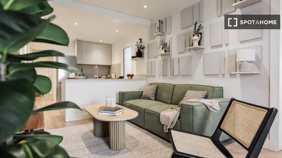Sala de estar de Piso de alquiler en Barcelona con Aire acondicionado, Calefacción y Amueblado