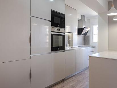 Kitchen of Flat for sale in  Madrid Capital  with Air Conditioner