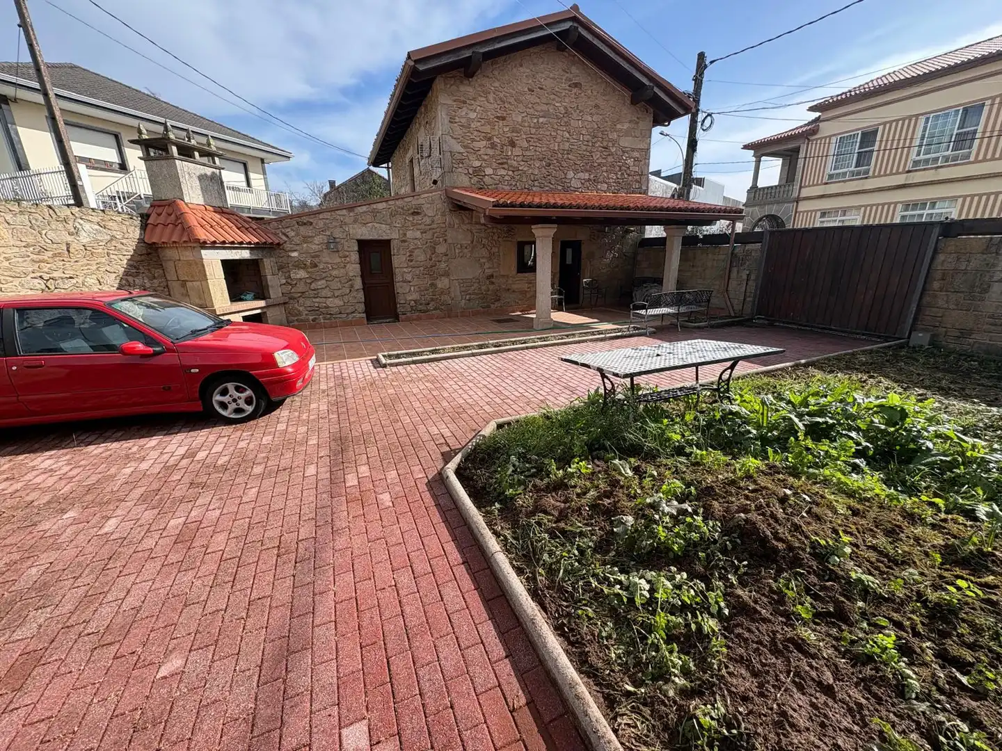 Vista exterior de Casa o chalet en venta en Noia con Calefacción, Jardín privado y Terraza