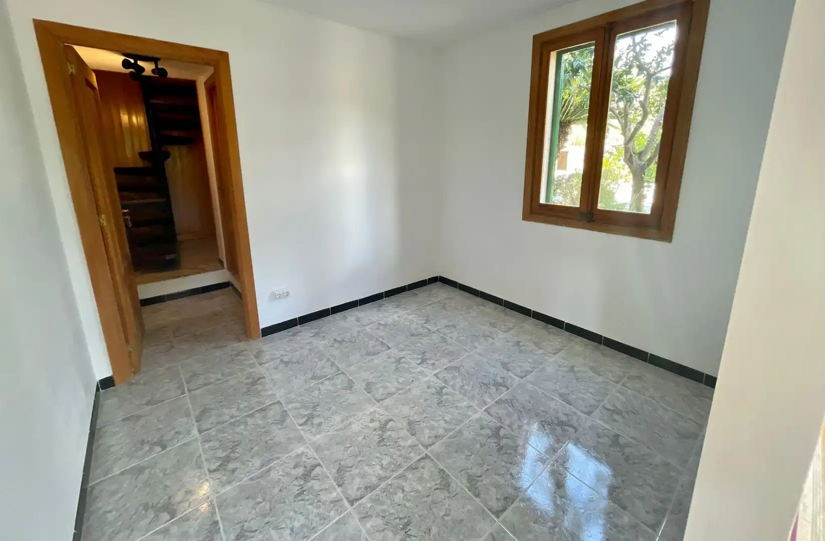 Country homes for sale in Bunyola  with Air Conditioner, Heating and Private garden