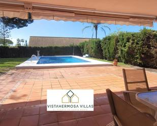 Terrassa de Casa o xalet de lloguer en El Puerto de Santa María amb Piscina