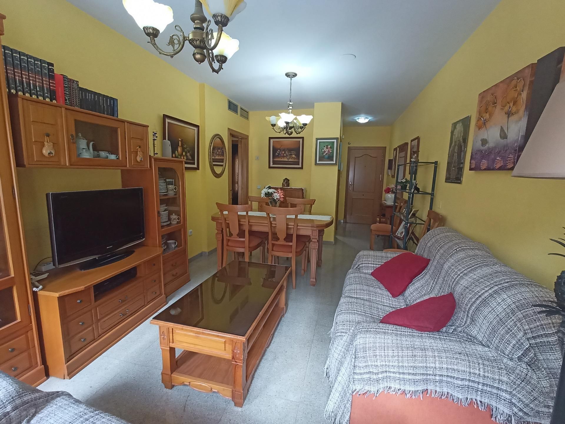 Sala d'estar de Pis en venda en El Ejido amb Balcó