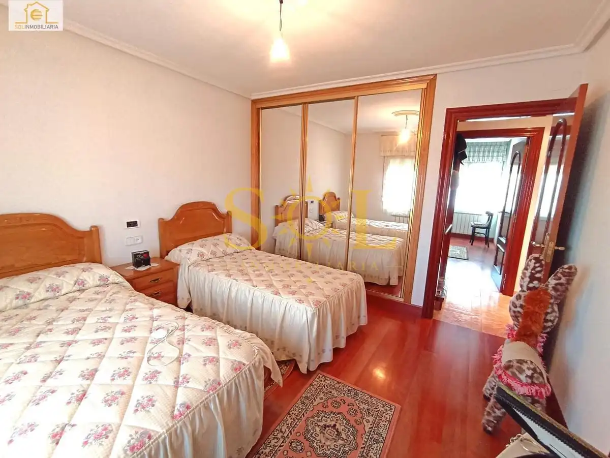 Habitación de Casa o chalet en venta en Villanueva de las Manzanas con Calefacción, Jardín privado y Parquet