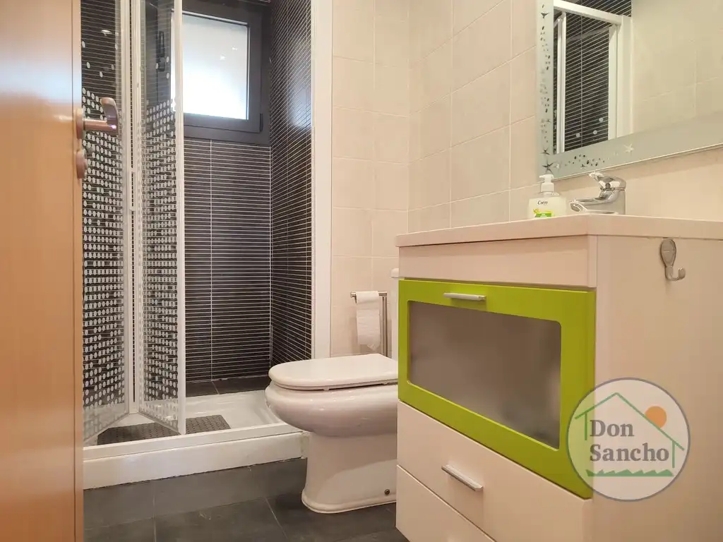Bathroom of Attic for sale in Valladolid  with Air Conditioner, Heating and Terrace