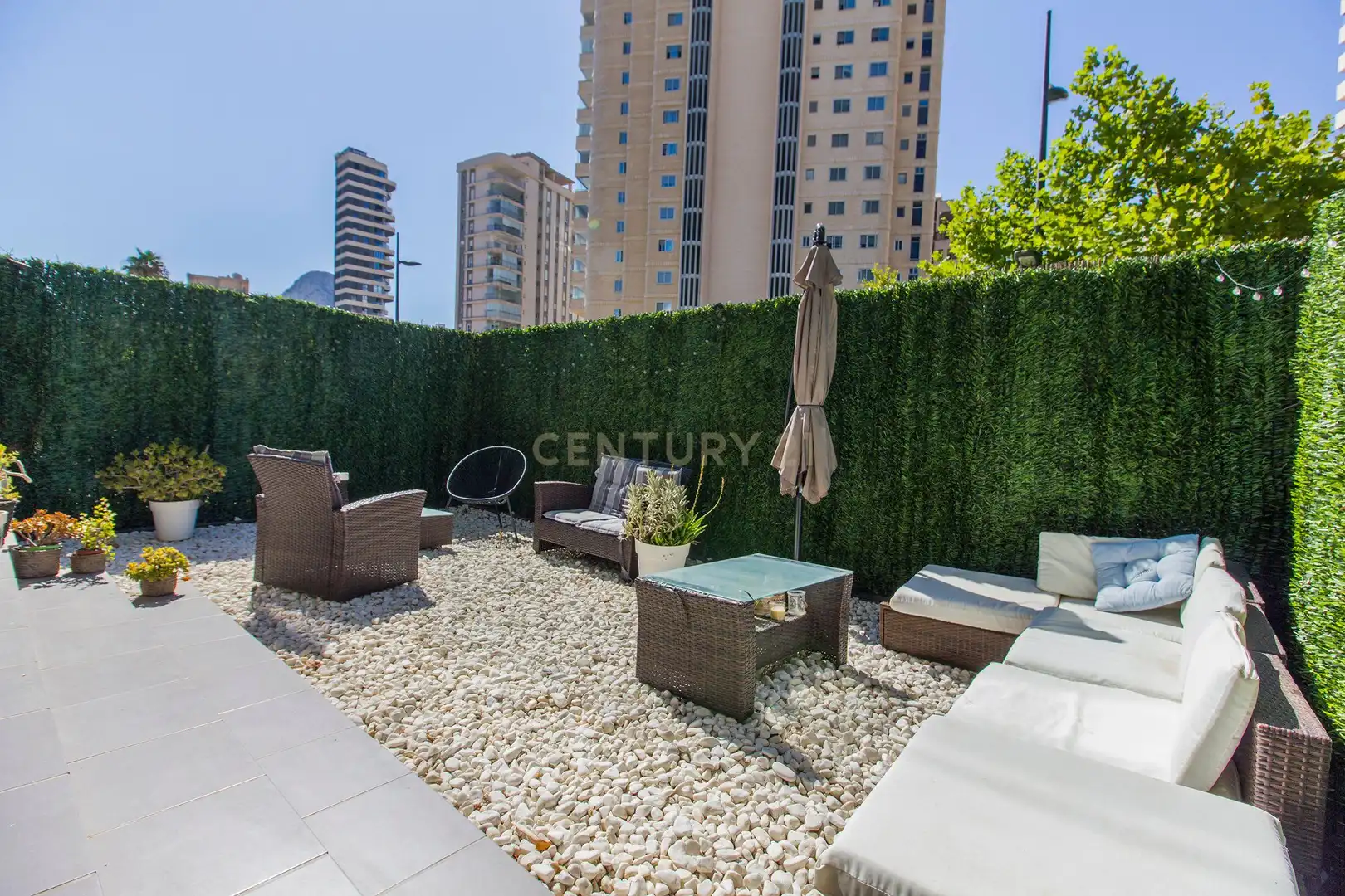 Terraza de Apartamento de alquiler en Calpe / Calp con Aire acondicionado, Jardín privado y Amueblado