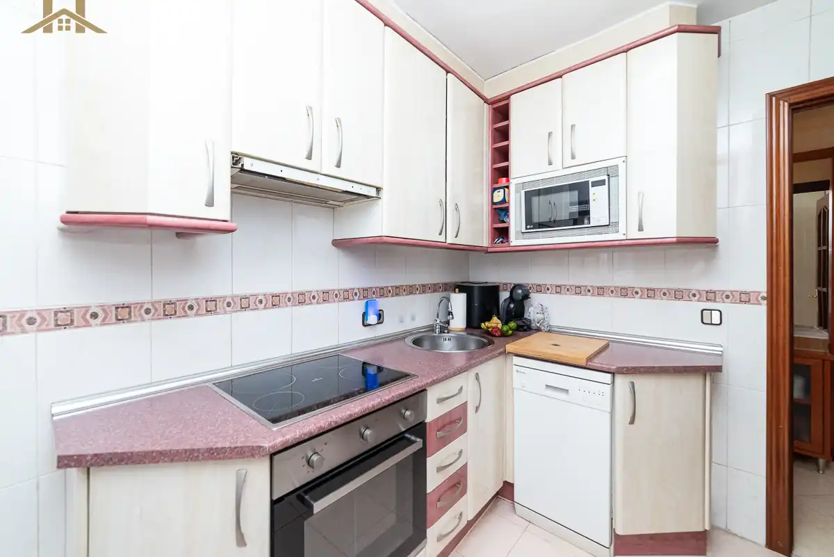 Kitchen of Flat for sale in Leganés  with Air Conditioner, Terrace and Furnished