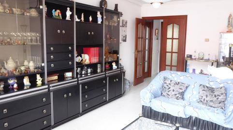 Foto 2 de Piso en venta en Calle Julia de la Riva, Centro, Avilés