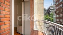 Bedroom of Flat for sale in  Madrid Capital  with Air Conditioner, Heating and Terrace