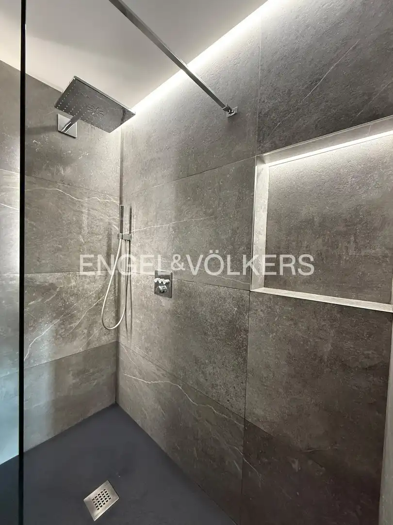 Baño de Piso en venta en Madrid con Aire acondicionado, Calefacción y Parquet