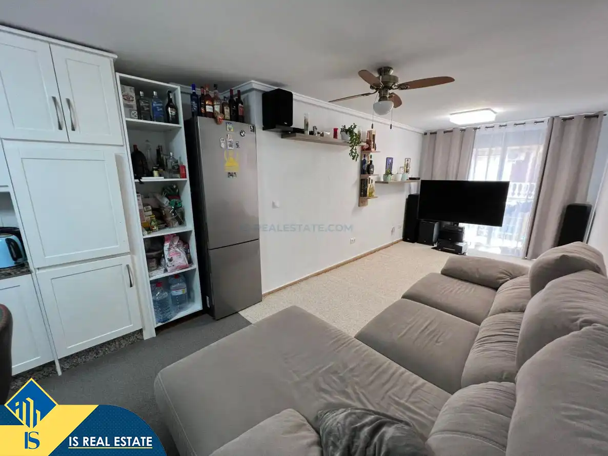 Apartament amb terrassa en venda a Playa de los Locos