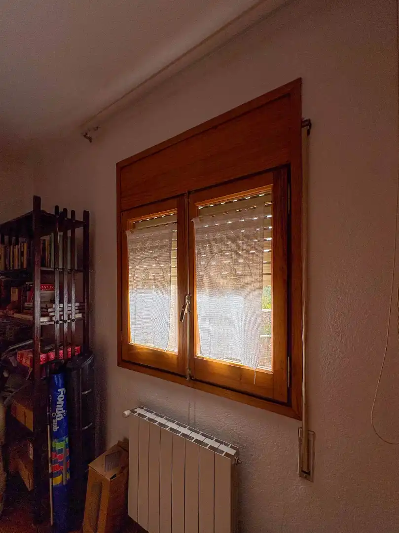 Casa adosada en venda en Quart amb Calefacció, Terrassa i Balcó