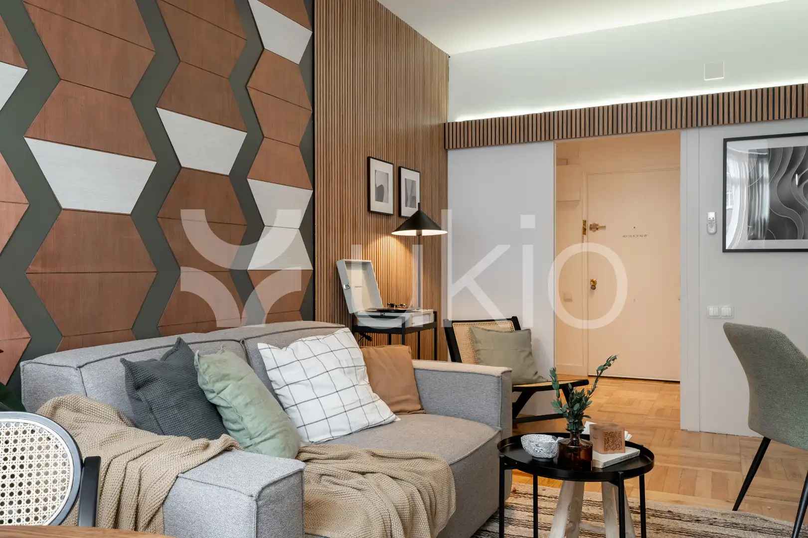 Sala d'estar de Apartament de lloguer en Madrid amb Aire condicionat, Calefacció i Moblat