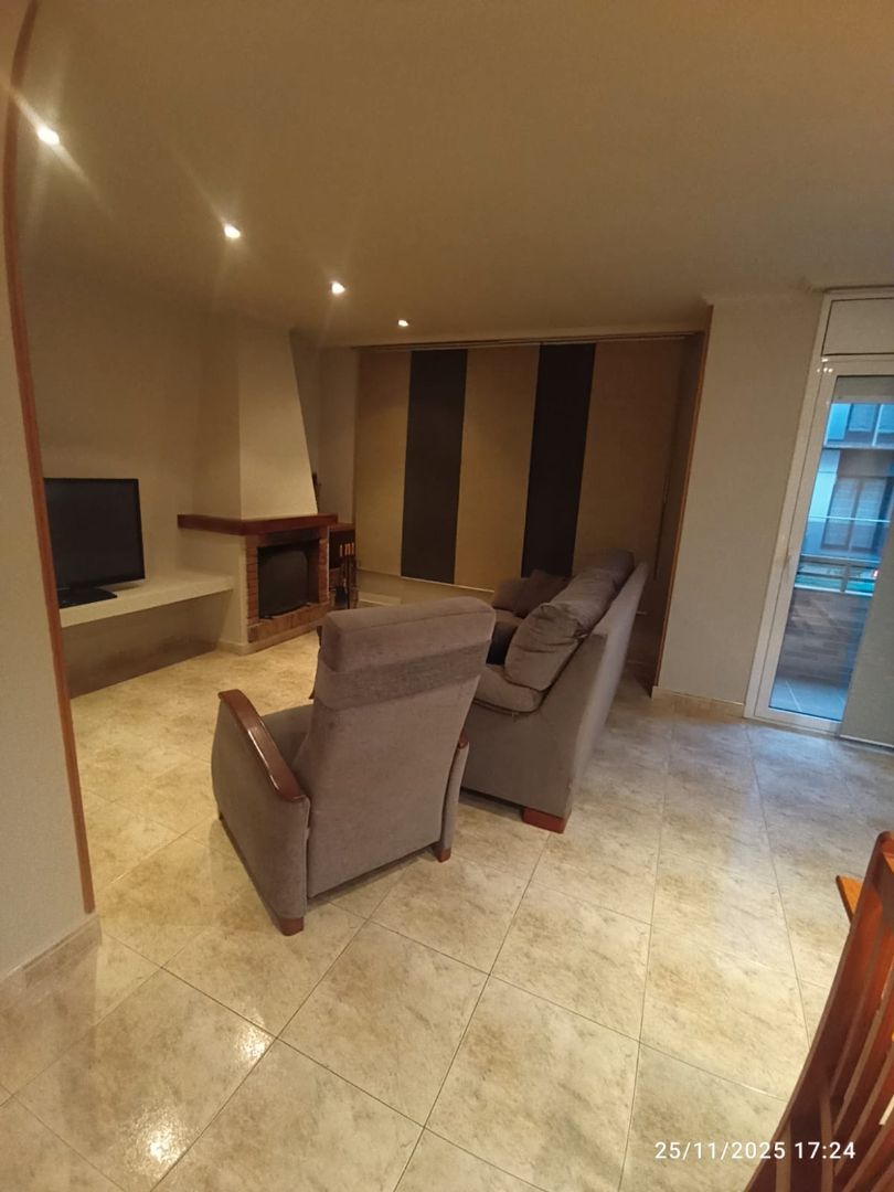 Pis de lloguer en Berga amb Calefacció, Terrassa i Traster