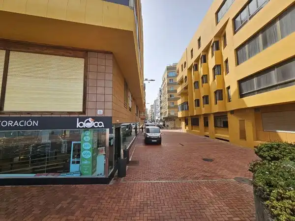 Exterior view of Study for sale in Las Palmas de Gran Canaria  with Air Conditioner, Furnished and Oven