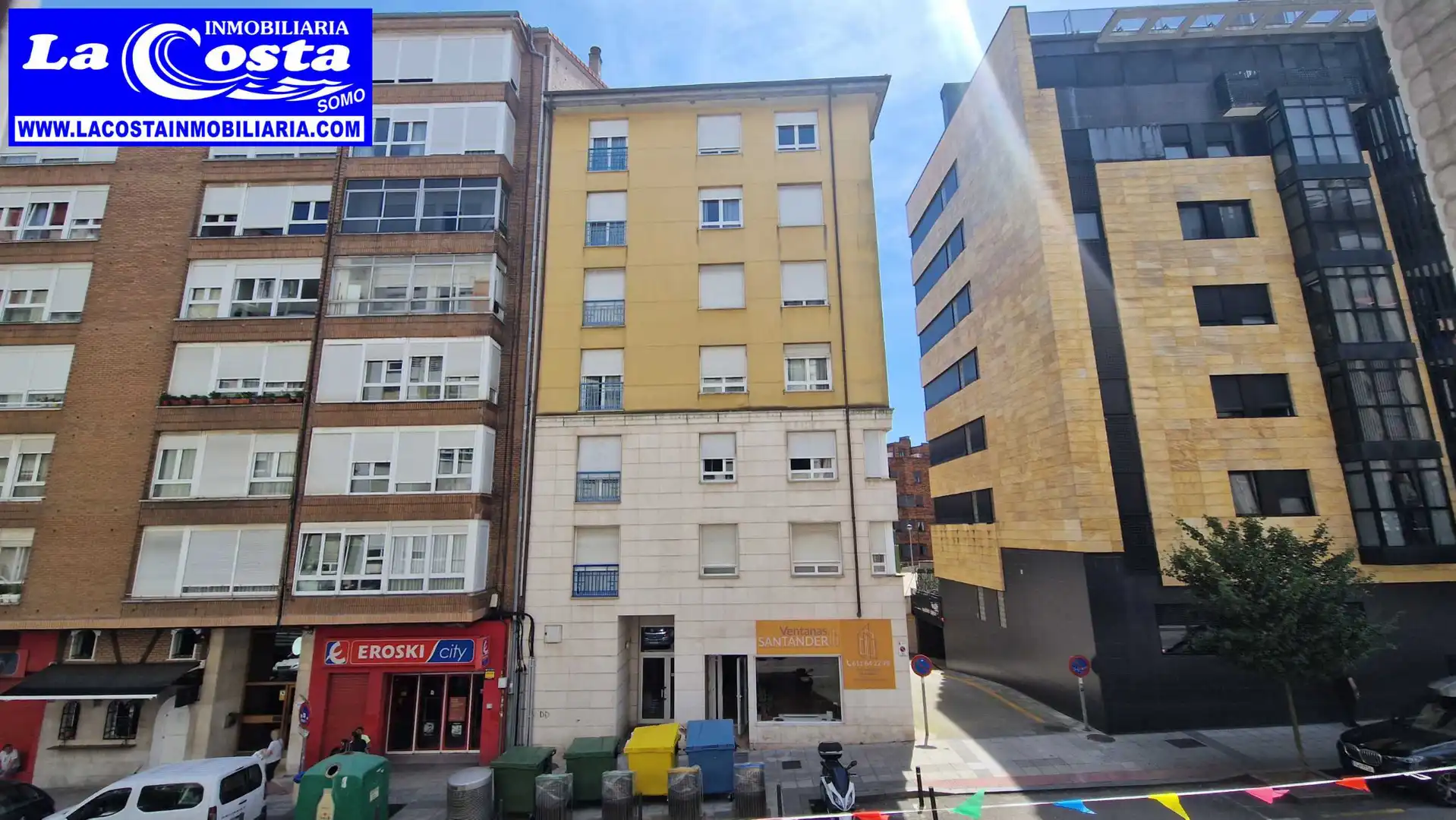 Exterior view of Flat for sale in Santander  with Parquet flooring, Oven and Washing machine