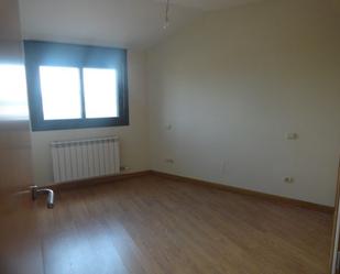 Schlafzimmer von Wohnung zum verkauf in Cabezón de Pisuerga mit Terrasse