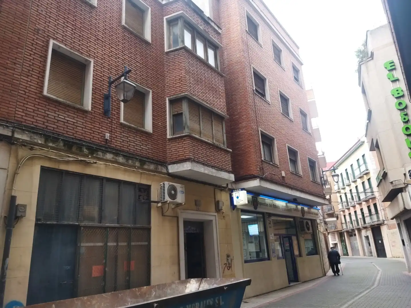 Vista exterior de Edificio en venta en Talavera de la Reina