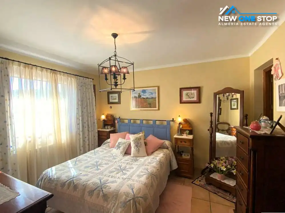 Habitación de Casa o chalet en venta en Mojácar con Aire acondicionado, Calefacción y Jardín privado
