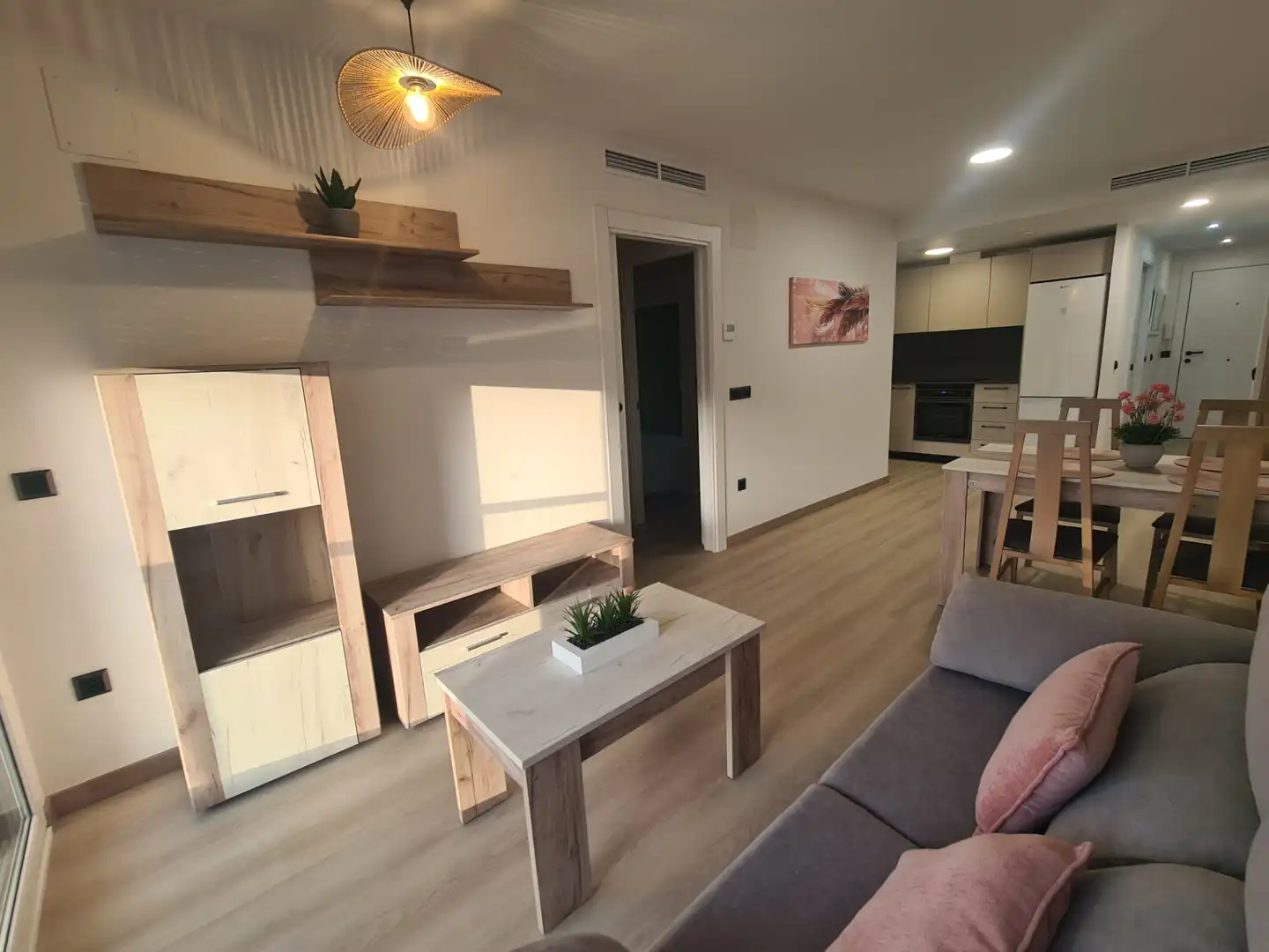 Flat for rent in Carrer de Manuel Anglés, 16, Casco Urbano