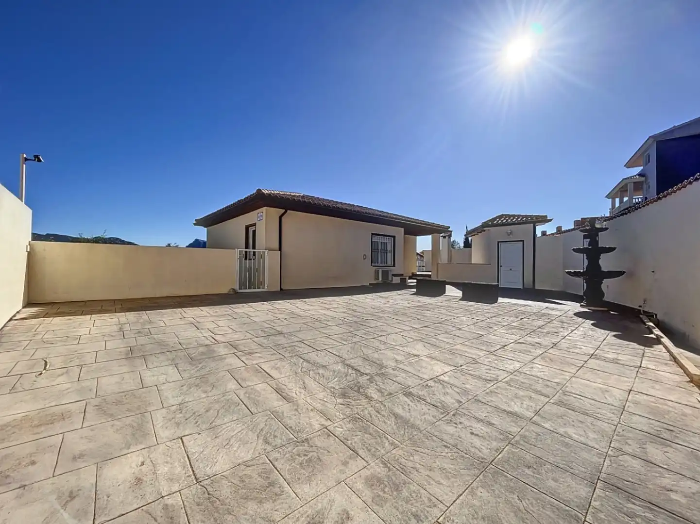 Villa mit Terrasse zum Verkauf in Callosa d'en Sarrià, imagen 36
